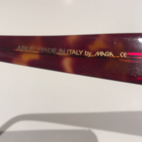 Vintage Maga sunglasses - Picture 3 of 7